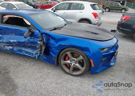 2018 Chevrolet Camaro 1Ss from USA, damaged, VIN 1G1FE1R79J0153195
